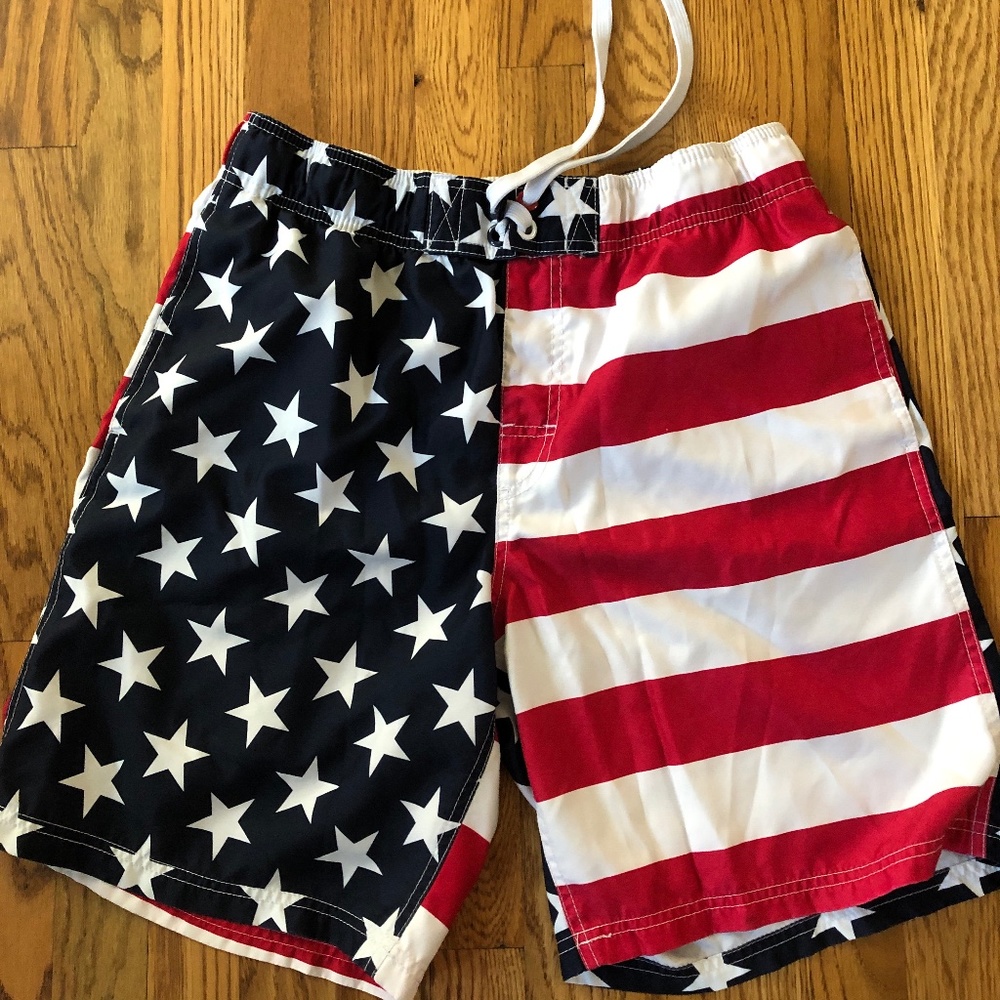 Faded Glory American Flag Swim Trunk Shorts
